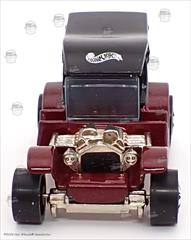 Maroon - Vintage